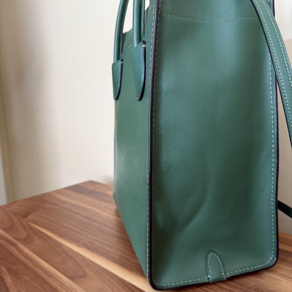 COACH Archive Original Cashin Carry Tote 79155 Hunter Green EUC glovetan leather - Picture 12 of 13